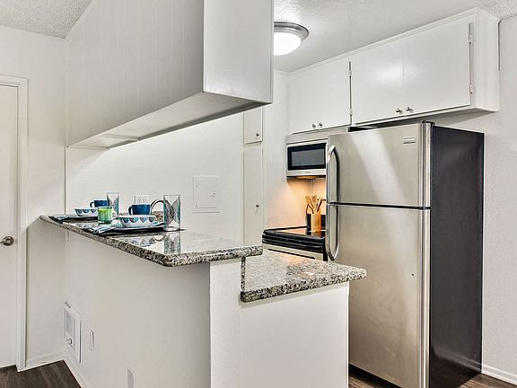 2nd image of 14154 Gilmore St APT 17