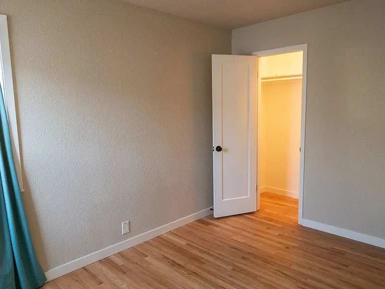 1517 Converse Ave — Photo 9