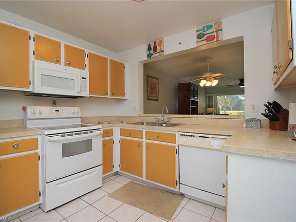 5th image of 1448 Churchill Cir #S103