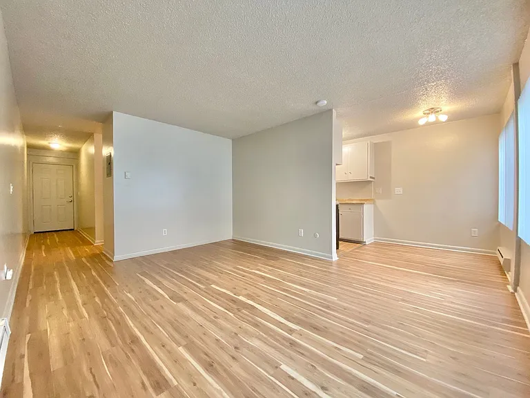 3916 S Pearl St — Photo 7