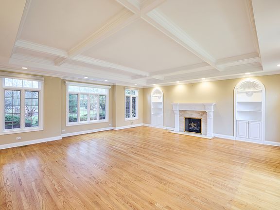4th image of 1400 Arbor Ln