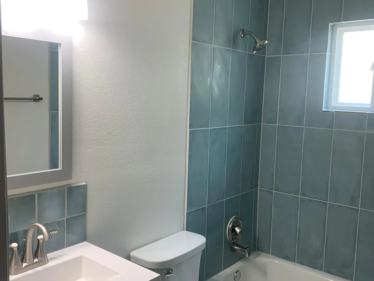 12308 Candelaria Rd NE — Photo 3