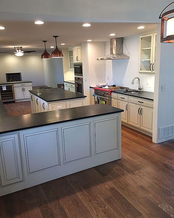 2nd image of 8062 S Zephyr St