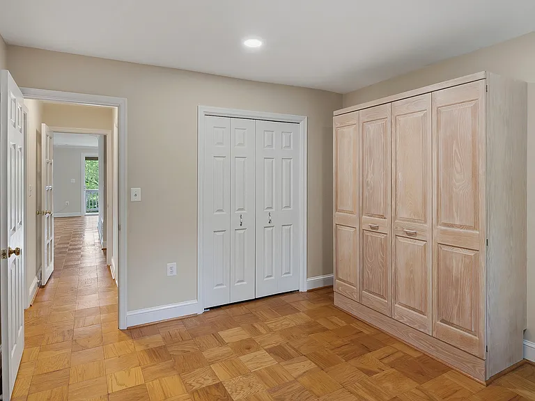 Bedroom 2 (alt view)