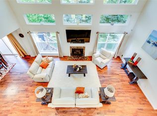 270 Churchill Ln, Ballwin, MO