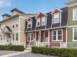 75 E Auburn Bay St SE, Calgary, AB T3M 2M4