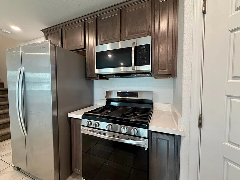 687 Pickled Pepper Pl — Photo 16