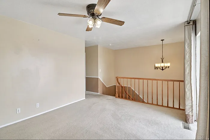 2122 W 5600 S — Photo 14
