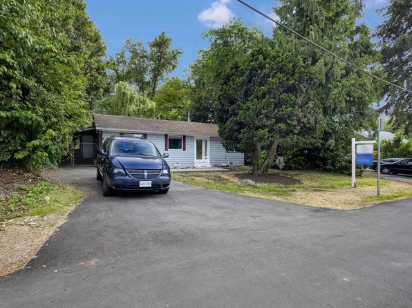 18460 74th Ave, Surrey, BC V4N 6C2