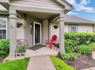 337 Poplar Ct, Lindenhurst, IL 60046