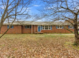 4137 Eastbrook Rd, Estill Springs, TN 37330