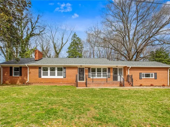 1288 State Highway 65 W, Walnut Cove, NC 27052