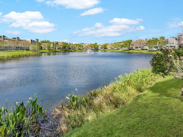 13621 Feather Sound Cir E #403