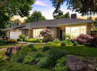 5132 N Riverfront Dr, Garden City, ID 83714