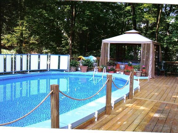 Pool and hot tube