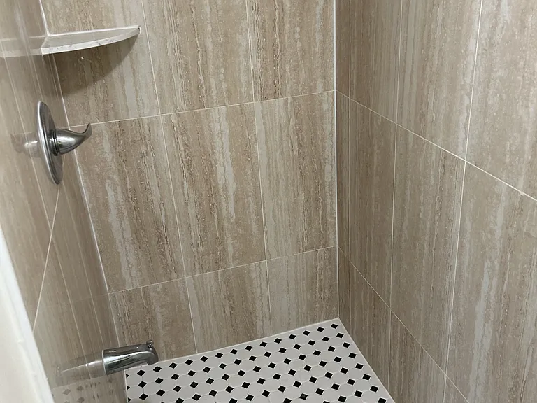 1012 Noelani St #1 — Photo 5