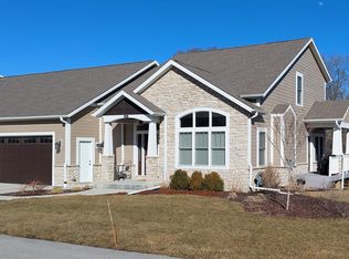 18120 Hoffman Ave UNIT B, Brookfield, WI 53045