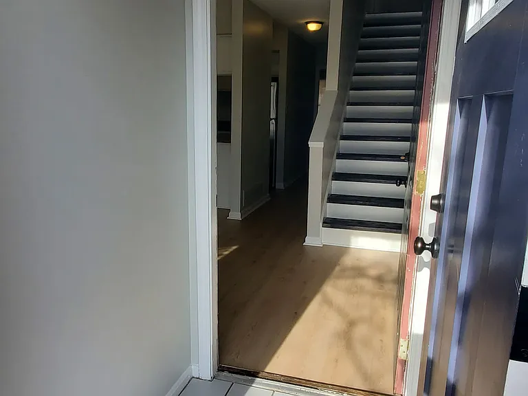 1100 Horsemans Ln #24 — Photo 43