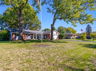 986 Hillsdale Dr, Columbus, OH 43224