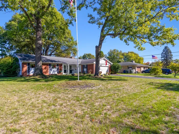 986 Hillsdale Dr, Columbus, OH 43224