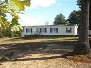 3565 Love Rd, Claremont, NC 28610