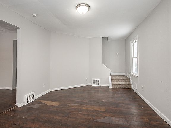 3rd image of 3409 W 86th St