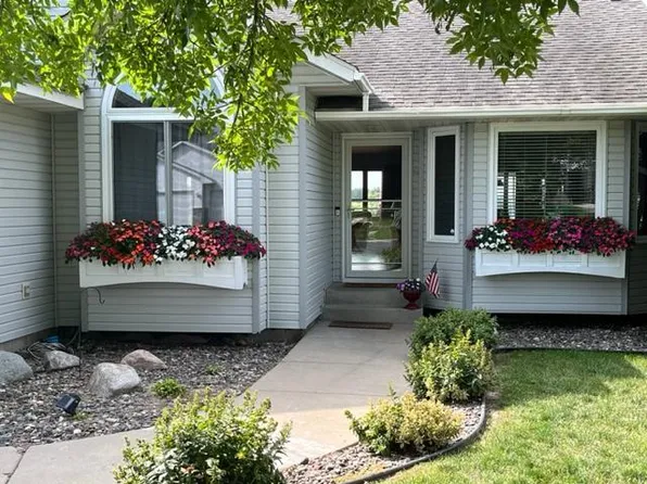 302 Buffalo Run Rd, Buffalo, MN 55313