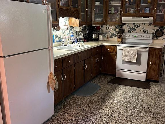 5th image of 956 New Brooklyn Rd
