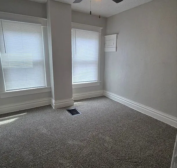 2508 Mersington Ave — Photo 16
