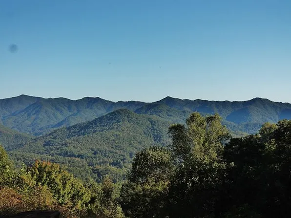 Big Rockys Rd, Bryson City, NC 28713
