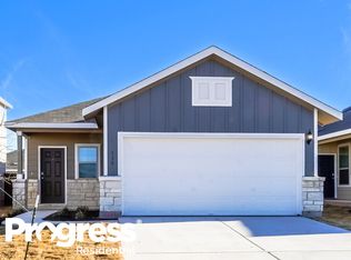 139 Cobb Branch Dr, Maxwell, TX 78656