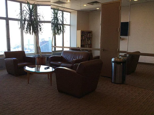 Rented by Cast Iron Real Estate | media 21