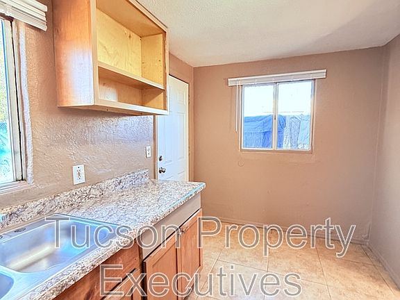 2nd image of 3625 S 7th Ave #2