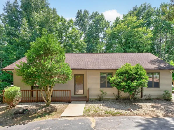 9 Timberlake Ter, Palmyra, VA 22963