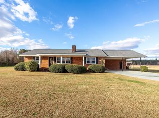 9082 Harper House Rd, Newton Grove, NC 28366