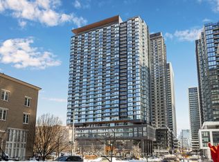 19 Western Battery Rd #PENTHOUSE 18, Toronto, ON M6K0E3