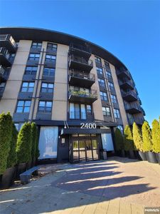 2400 Hudson Ter APT 3A, Fort Lee, NJ, 07024