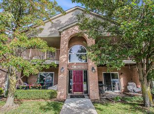 1441 Duncan Dr, Chelsea, MI 48118