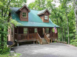 2453 School Hse Gap Rd N, Sevierville, TN 37876