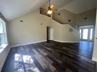 215 Southgate Dr, Crestview, FL 32539