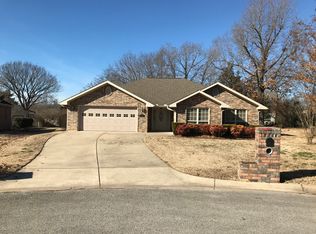 1013 Delwood Cir, Mountain Home, AR 72653