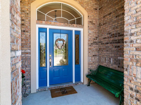 495 Hanover Port Ln, Fort Walton Beach, FL 32547