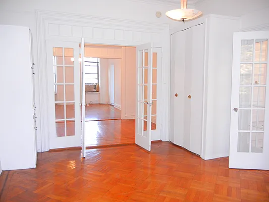 Rented by Brooklyn Heights Real Estate Inc | media 3