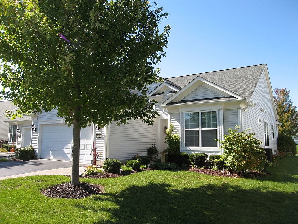 1st image of 805 Woodland Dr