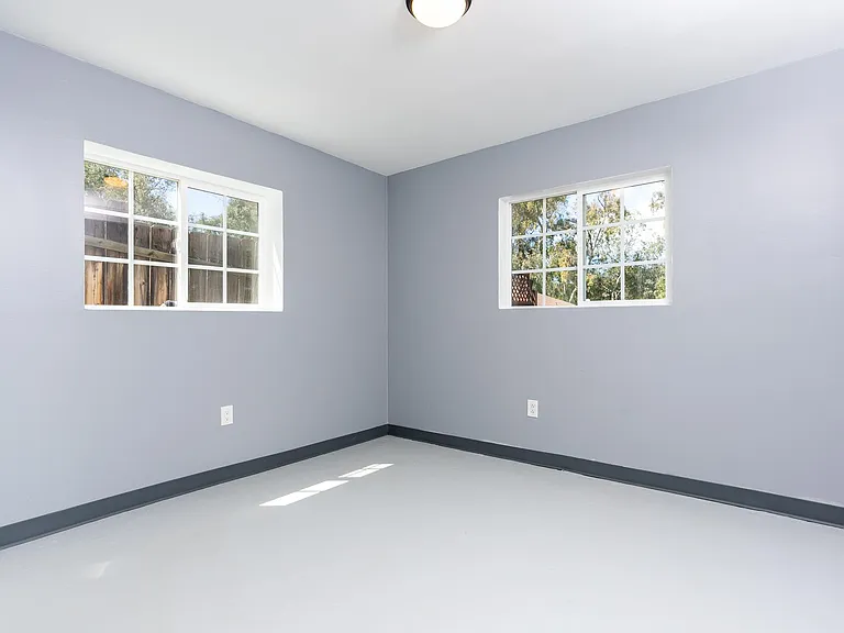 2336 Sumac Dr #2 — Photo 17