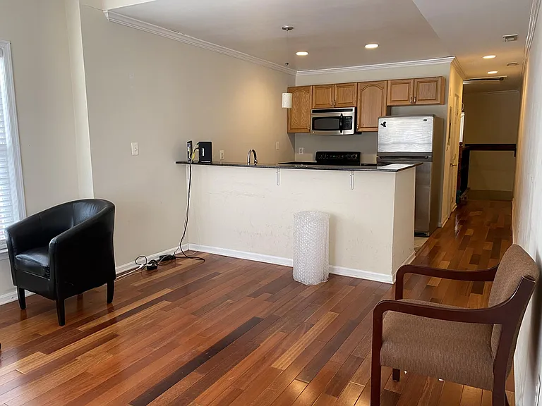 1413 Meridian Pl NW #2 — Photo 4