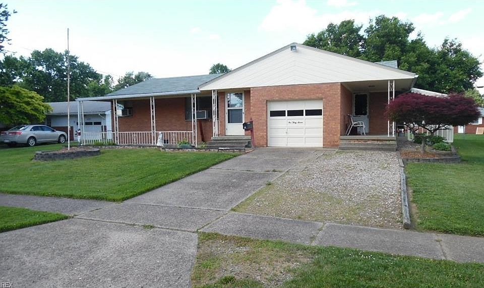 1st image of 137 Riverview Dr