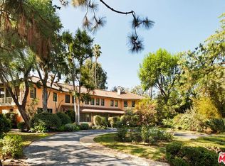 1205 Arden Rd, Pasadena, CA 91106