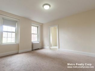 1396 Beacon St #402, Brookline, MA 02446