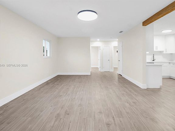 3rd image of 14270 SW 285th St